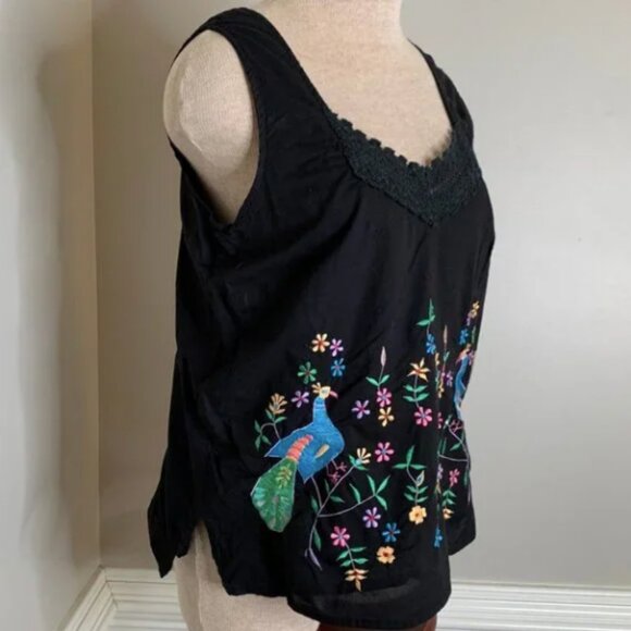Soft Surroundings Black Embroidered Peacock Floral Tank Top Size Medium - Picture 3 of 8